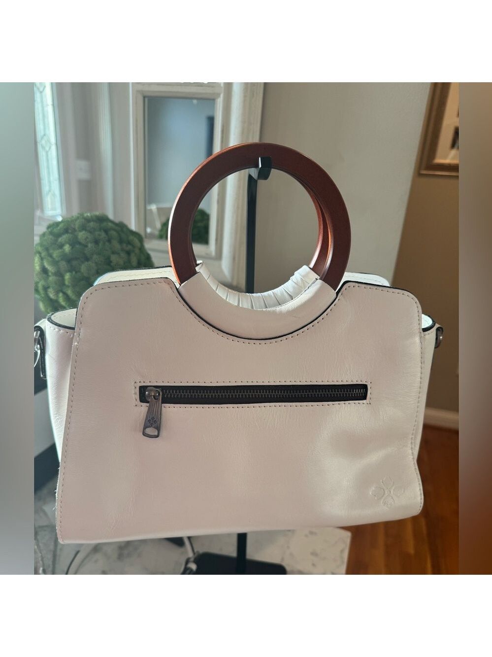 Patricia Nash - Lyon Medium Satchel w/Crossbody - LIKE NEW Elegant Leather Bag - Picture 2 of 10